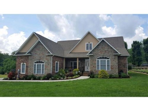 103 Willshire Dr, Elizabethton, TN 37643-6492