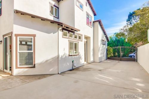 3160 Goldfinch St, San Diego CA 92103-2965 exterior