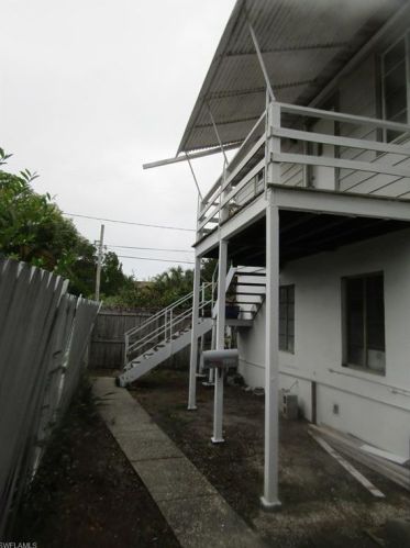 301 24th Ave, Saint Petersburg, FL 33704-3441