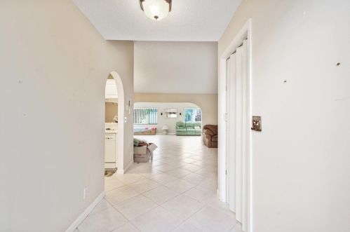 9712 Ohio Pl, Boca Raton, FL 33434-2308