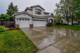 3808 Rollingwood Dr, Fairfield, CA 94534-7934