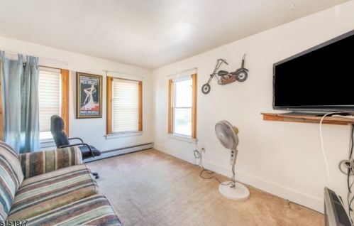 20 Sindle Ave, Little Falls NJ  07424-1650 exterior