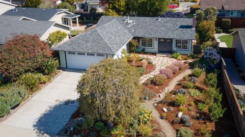 1579 Mizzen Ln, Princeton By The Sea, CA 94019-1535