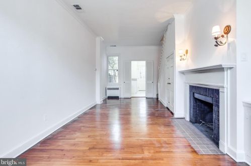 1347 28th St, Washington DC  20007-3101 exterior