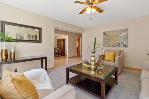 4400 Calle De Farrar, San Jose CA  95118-1909 exterior
