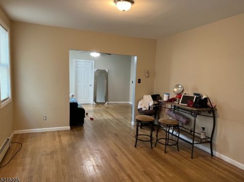 65 Grove St, Bloomfield NJ  07003-5648 exterior