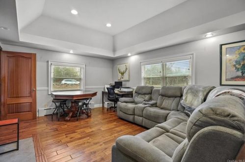 375 Rye Hill Rd, Monroe NY  10950-4511 exterior