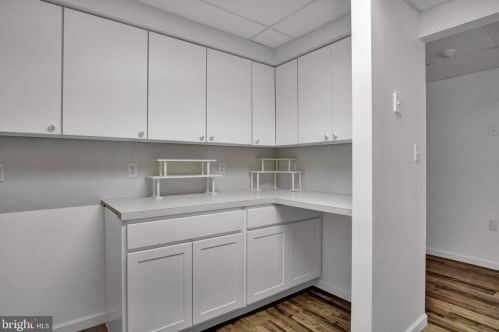 11 Thrush Dr, Carlisle PA  17015-7653 exterior