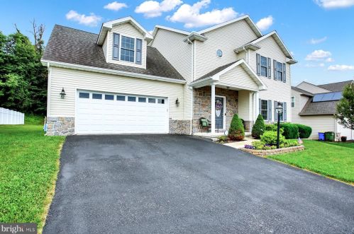 385 Thoroughbred Dr, York Haven PA  exterior