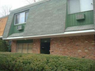 202 Coachlight Sq, Montrose, NY 10548-1251