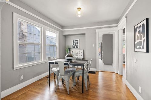 2525 Church St, Oakland CA  94605-2045 exterior