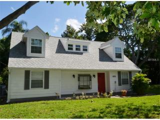 2277 Bougainvillea St, Sarasota, FL 34239-5314