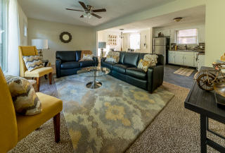 2310 Pendleton Dr, Clarksville, TN 37042-5621