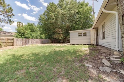 11625 129th Ln, Ocklawaha FL  32179-5096 exterior