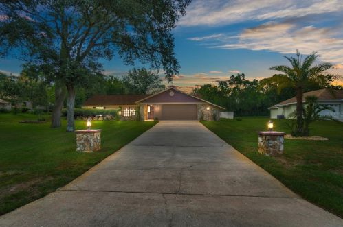 8088 Floral Dr, Brooksville, FL 34607-2229