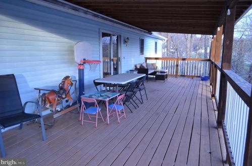 320 Cragmoor Rd, York Haven PA  17370-9053 exterior