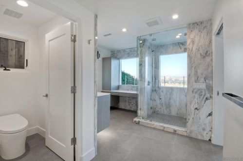 621 San Elijo St, San Diego CA  92106-3413 exterior