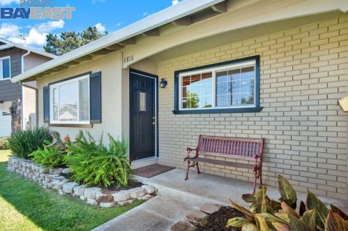 6816 Cedar Ln, Pleasanton, CA 94568-2510