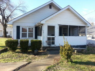2107 Allison Ave, Maryville, TN 37804-3082
