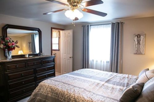 119 Highlander Heights Dr, Glenshaw PA  15116-2533 exterior