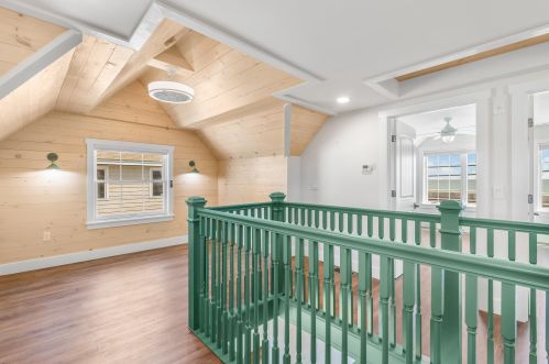 607 Ocean Blvd, Hampton NH  03842-4335 exterior