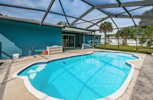 5604 102nd Ave, Pinellas Park FL  33782-3306 exterior