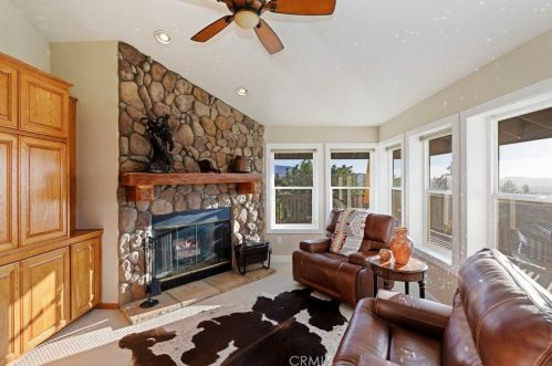 41777 Parado Del Sol Dr, Temecula CA  92592-8998 exterior
