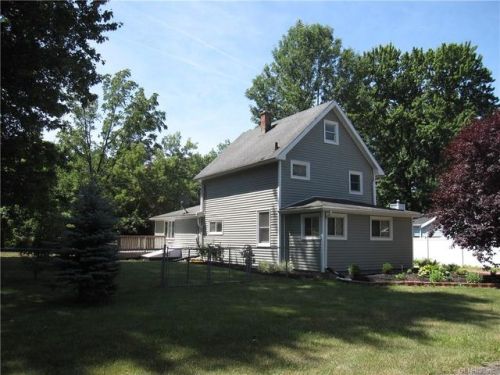 6058 Lakeview Cres, New Hyde Park, NY 14480-9727
