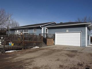12935 Ydc Rd, Kearney, NE 68845-5164