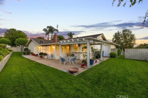 425 Winston Way, Upland CA  91786-2323 exterior