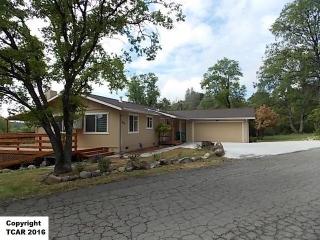 16835 Amy Dr, Sonora, CA 95370-9180