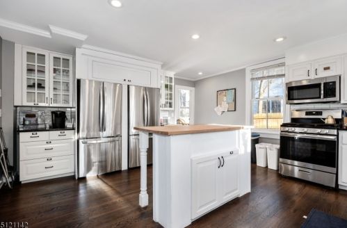 17 Hill St, Morristown NJ  07960-5328 exterior