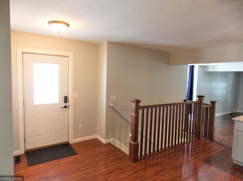 61 Cook Ave, Saint Paul MN 55130-3837 exterior