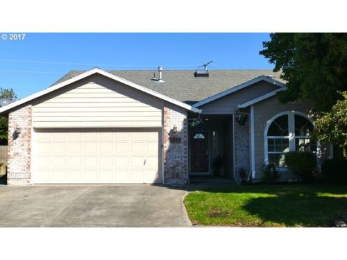 4156 219th Ct, Interlachen, OR 97024-8755