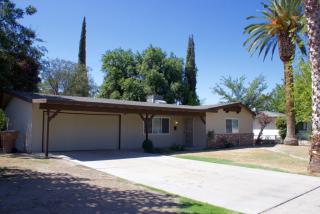 2115 Woolard Dr, Bakersfield, CA 93304-5455