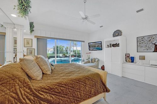 11646 Privado Way, Boynton Beach FL  33437-1924 exterior