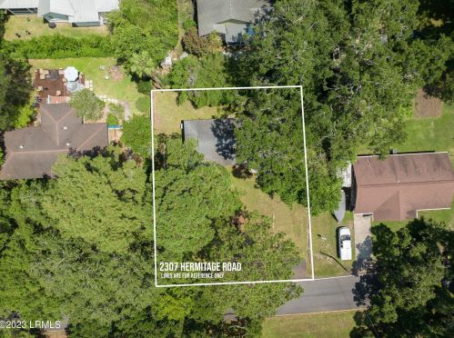 2307 Hermitage Rd, Beaufort, SC 29902-5212