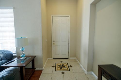 2135 Canyon Creek Ct, Newman CA  95360-2731 exterior