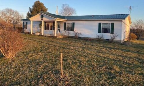 98 Anderson Ln, Bladeston, KY 41004-8156