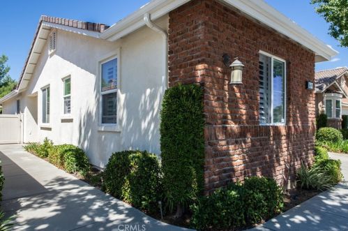 169 Canary Crk, Beaumont CA  92223-7311 exterior