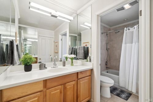 760 Cottage Dr, Fairfield CA  94558-1200 exterior