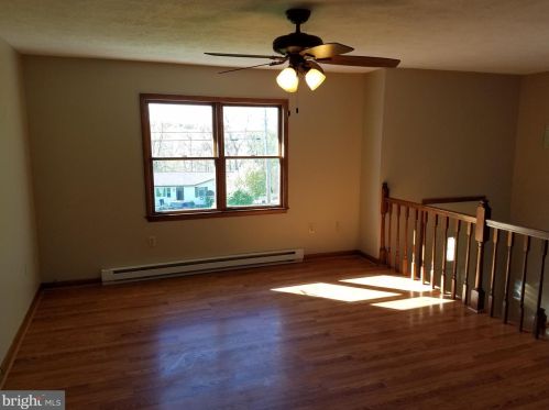 606 Ridge Loop Rd, Three Churches, WV 26757-6367
