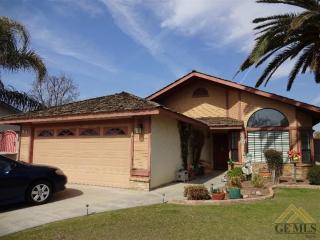 13000 Birkenfeld Ave, Bakersfield, CA 93314-3887