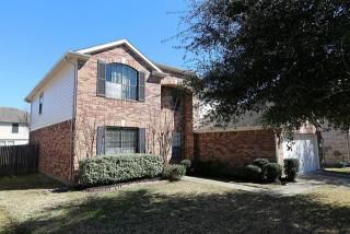 2047 Bluffton Ln, Katy TX  77450-6056 exterior