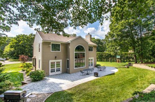 309 Toll Gate Rd, Kensington, CT 06037-3611
