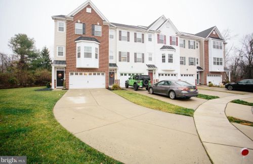 135 Winterberry Way, West Deptford, NJ 08096-5558