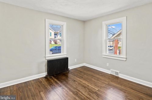 8 Morse Ave, Trenton NJ  08638-3517 exterior