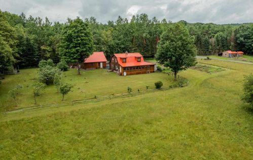 163 Jones Hill Rd, Enfield NH  03748-3307 exterior