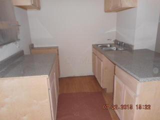 1960 Denune Ave, Columbus, OH 43211-1784