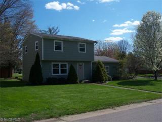 810 Kingwood Dr, Bolivar, OH 44612-8998